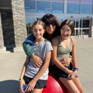 Meet your Posher, Loretta